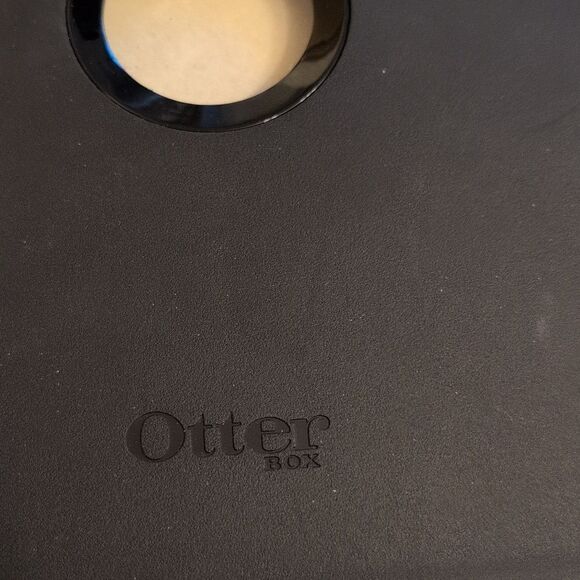 New In Damaged Box Otterbox iPad Pro 11-Inch Case Defender Pro Black - Picture 5 of 10